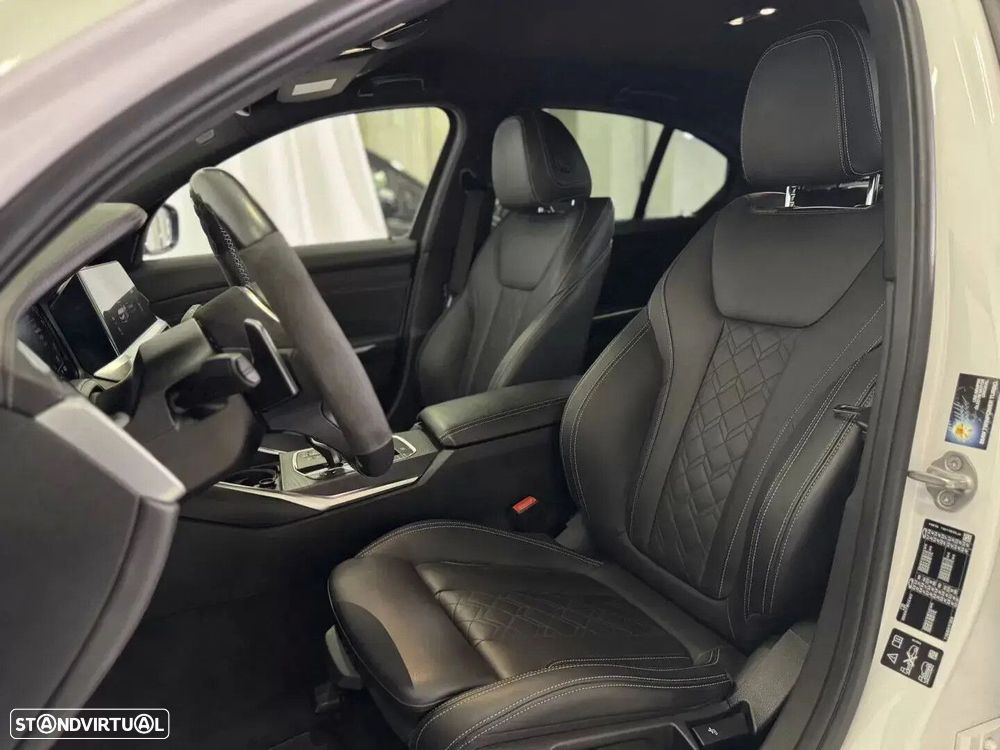 BMW M340 d xDrive Pack Desportivo M Pro Auto - 32