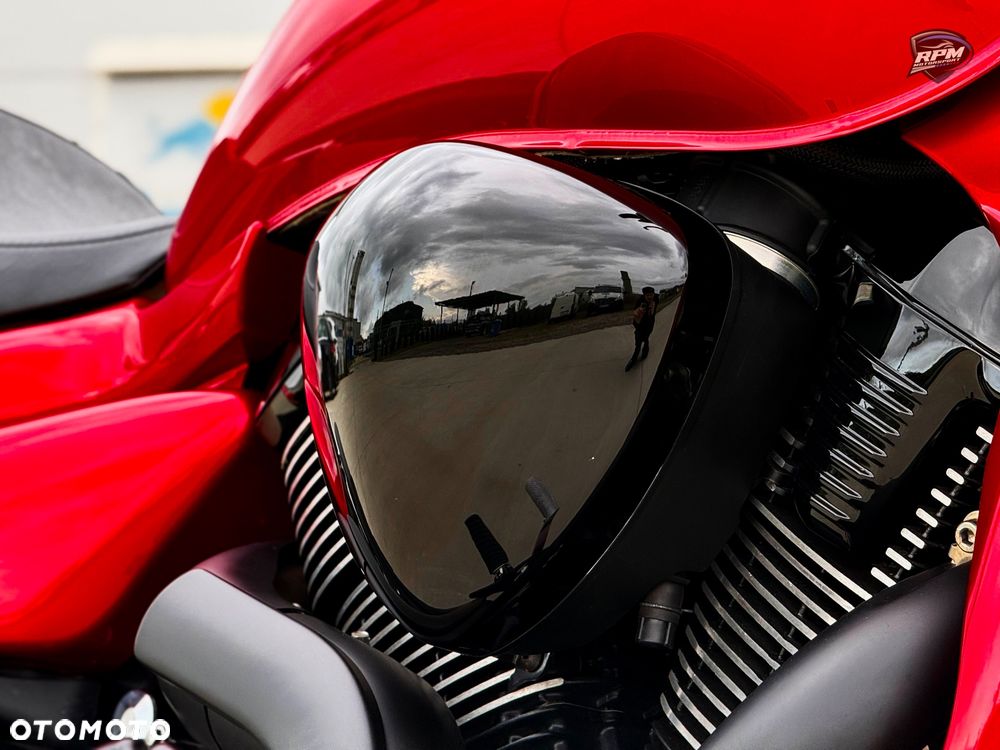 Suzuki Boulevard - 25