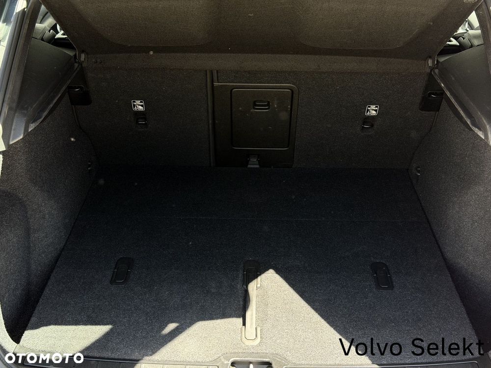 Volvo XC 40 - 11