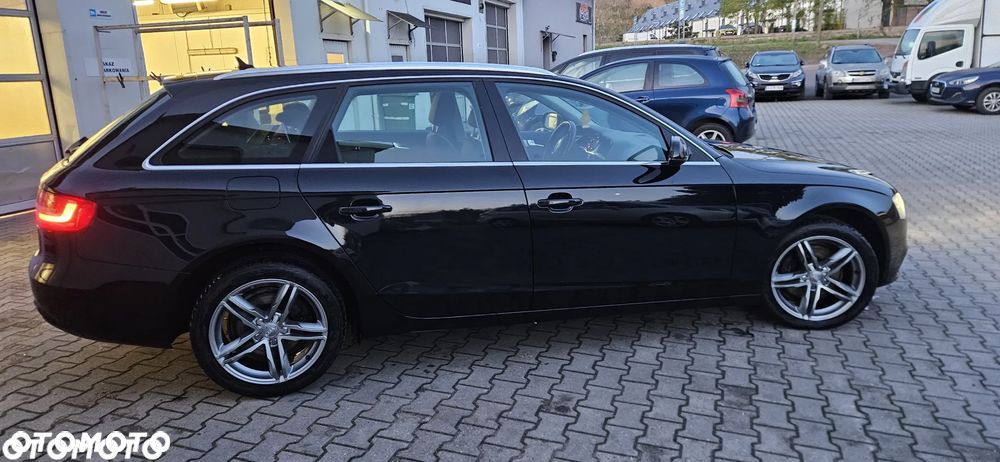 Audi A4 Avant - 6