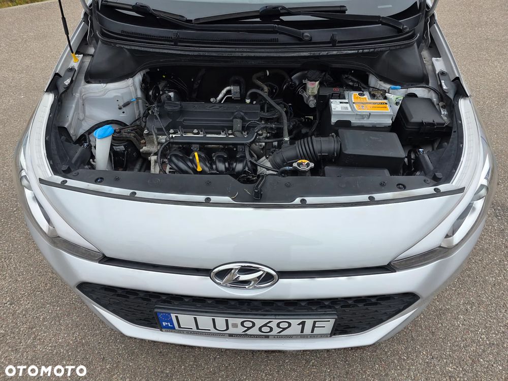 Hyundai i20 - 22