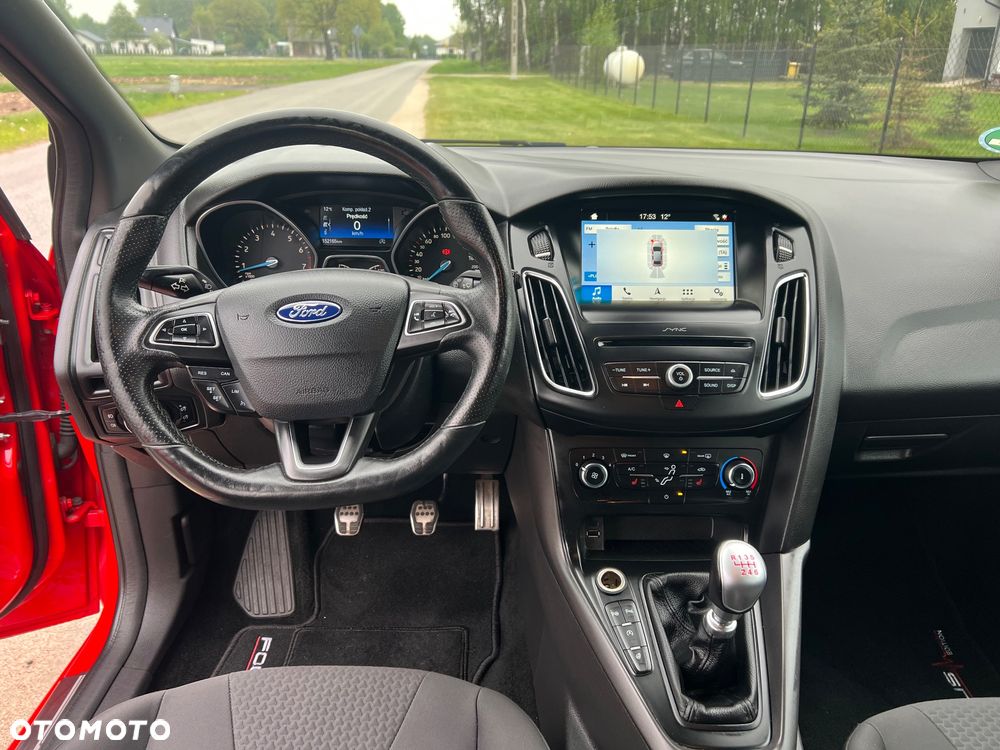 Ford Focus 1.0 EcoBoost ST-Line ASS - 17