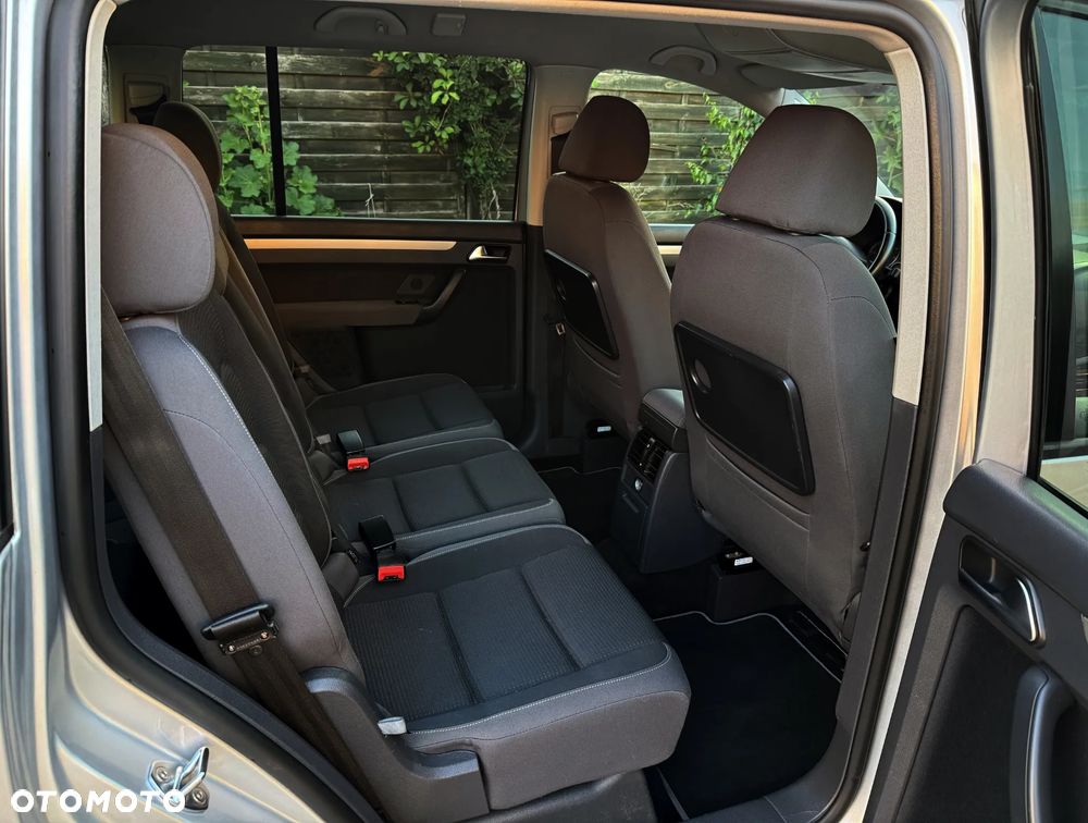 Volkswagen Touran 1.9 TDI Highline - 7