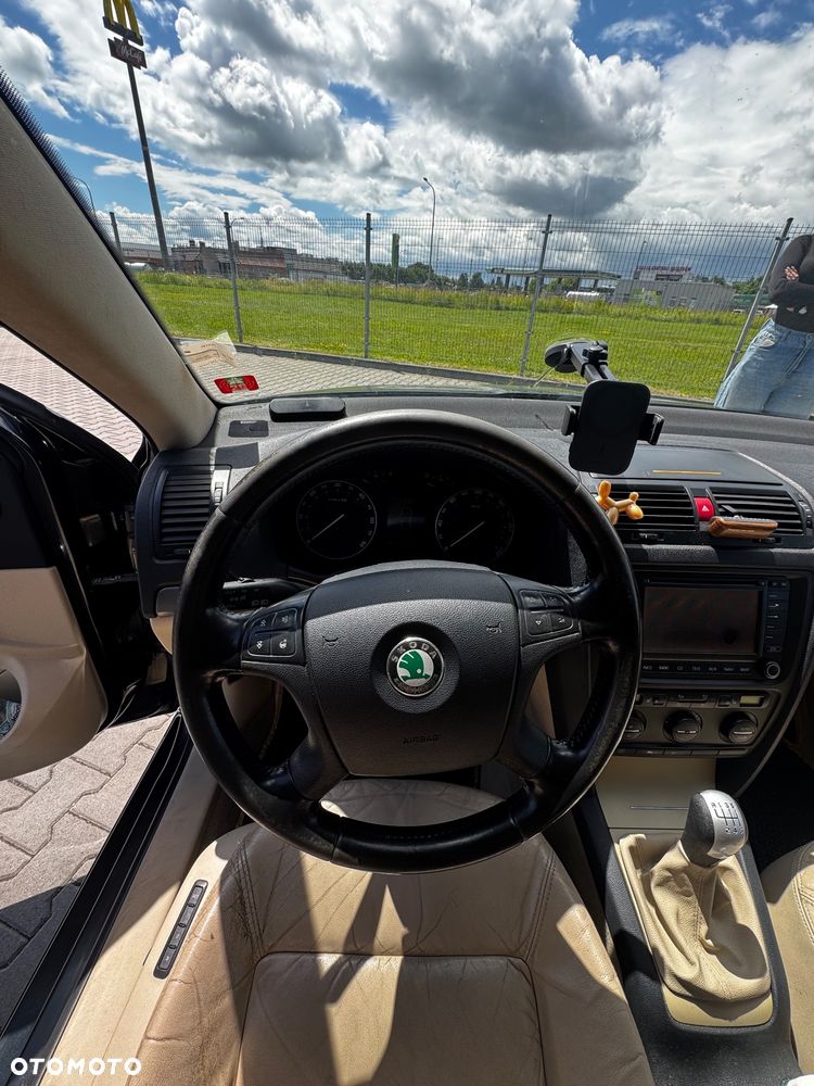 Skoda Octavia 2.0 TDI Elegance - 14
