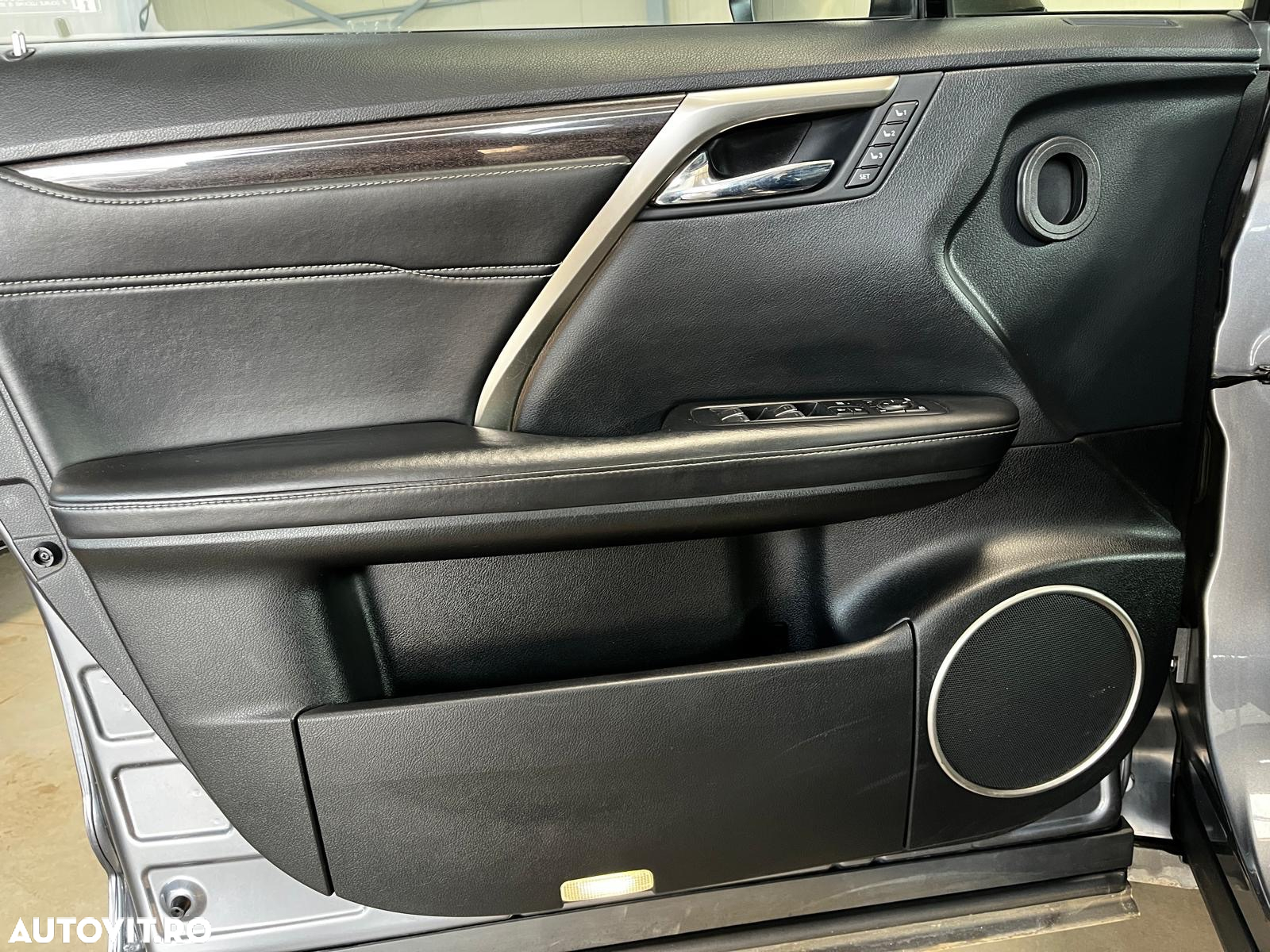 Lexus Seria RX 450h Aut. Luxury (trapa panoramica) - 30