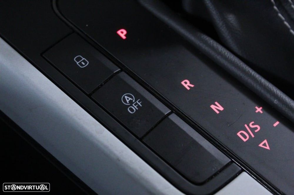 SEAT Arona 1.0 TSI Style DSG - 29