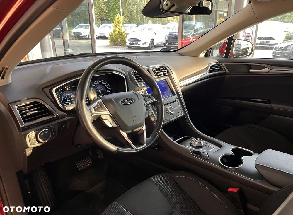 Ford Mondeo 2.0 EcoBlue Titanium - 10