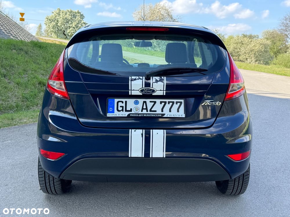 Ford Fiesta - 17