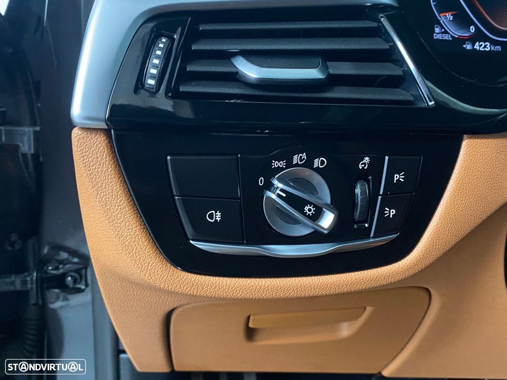 BMW 520 d Pack M Auto - 18