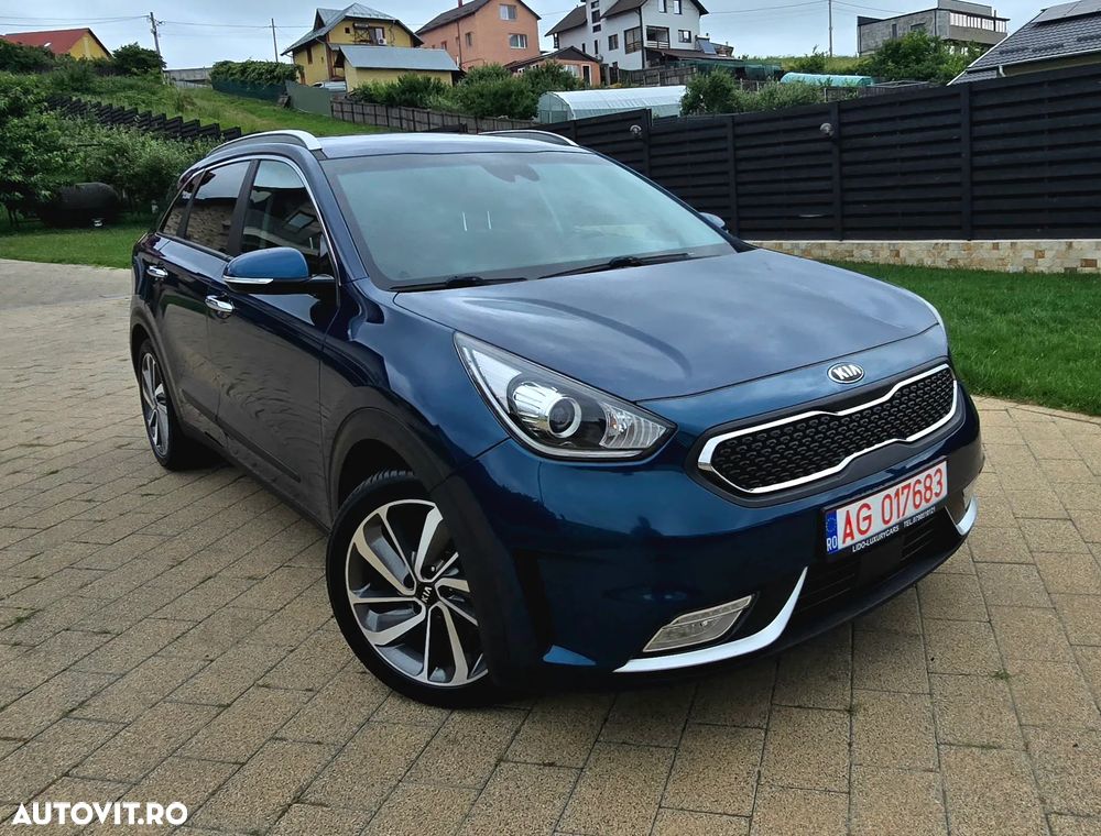 Kia Niro 1.6 GDI 2WD Aut. Vision - 2