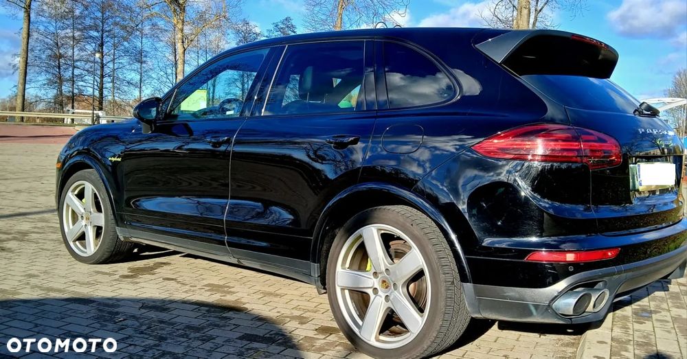 Porsche Cayenne S E-Hybrid - 7