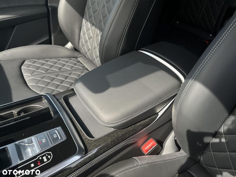Audi Q7 - 32