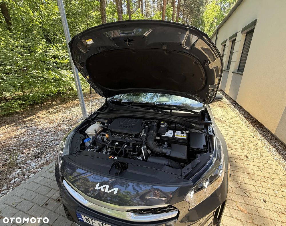 Kia XCeed 1.5 T-GDI Business Line DCT - 37