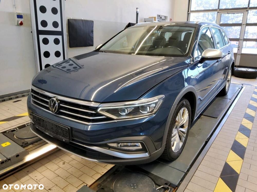 Volkswagen Passat Alltrack 2.0 TDI 4Mot DSG - 1