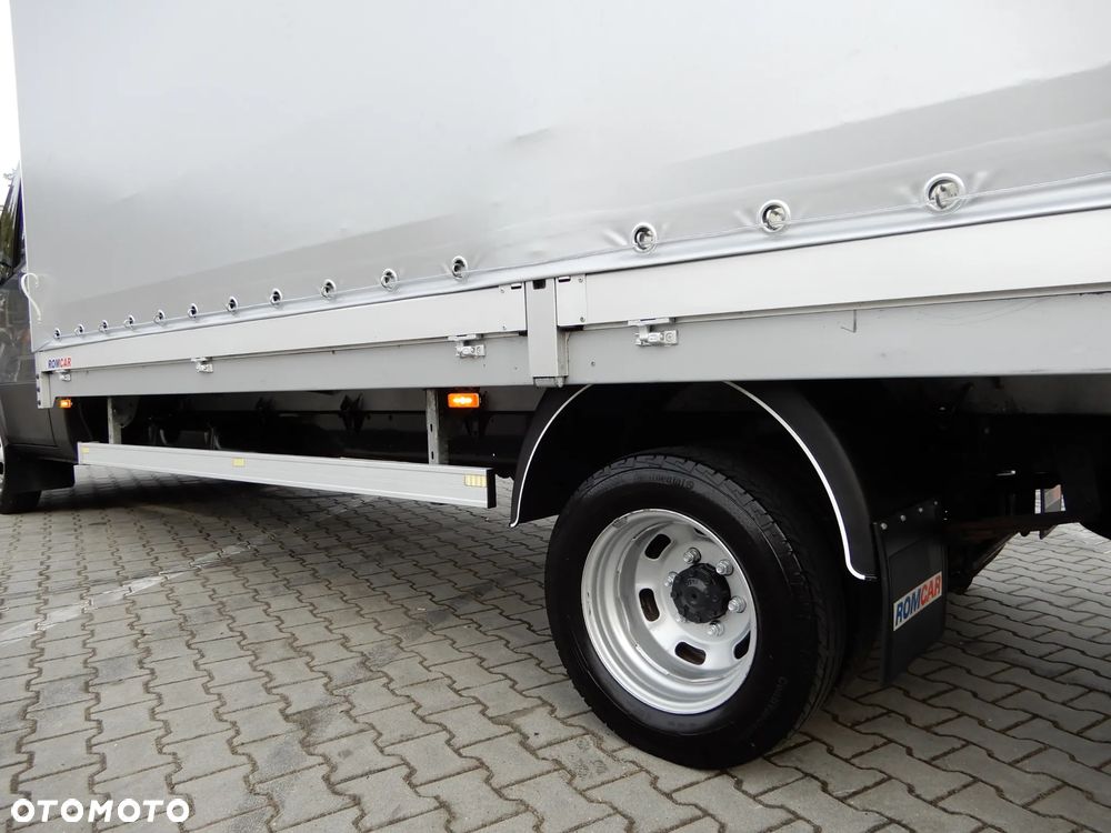Iveco DAILY 50C18 Hi-Matic Firana Obustronna + Dach Suwany Skrzynia 6310 mm 12 Euro Palet Rozstaw Osi 4750 mm WZMACNIANY Full Opcja Wyposażenia GWARANCJA FABRYCZNA Stan Jak Nowy Gotowy Dostępny POLECAM - 17