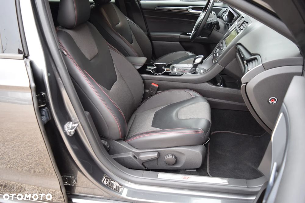 Ford Mondeo 2.0 TDCi STart-Stopp PowerShift-Aut ST-Line - 37