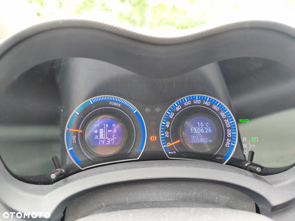 Toyota Auris - 10