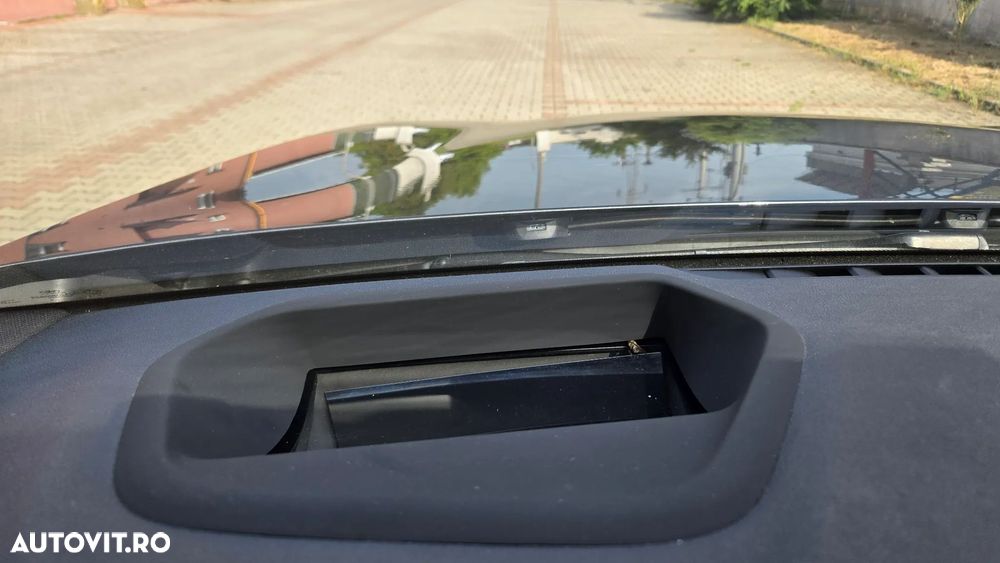 BMW Seria 5 520d AT MHEV - 24