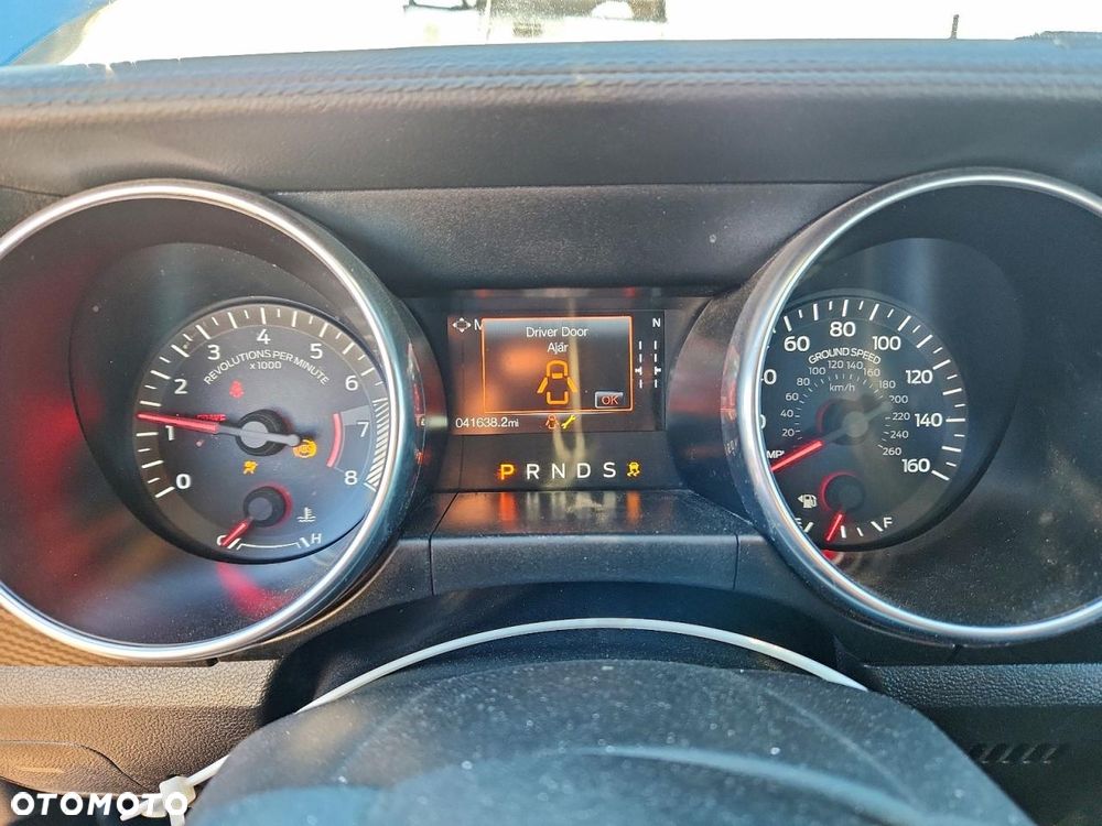 Ford Mustang 2.3 EcoBoost - 11