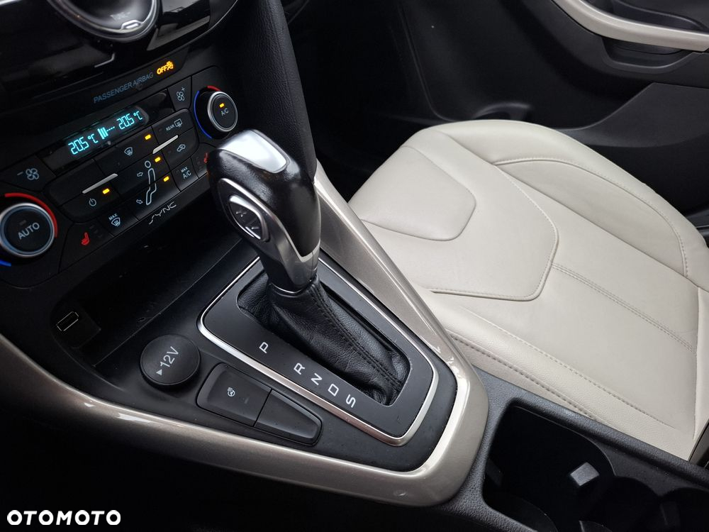 Ford Focus - 13