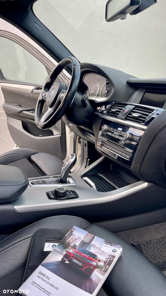 BMW X4 xDrive20i M Sport - 11