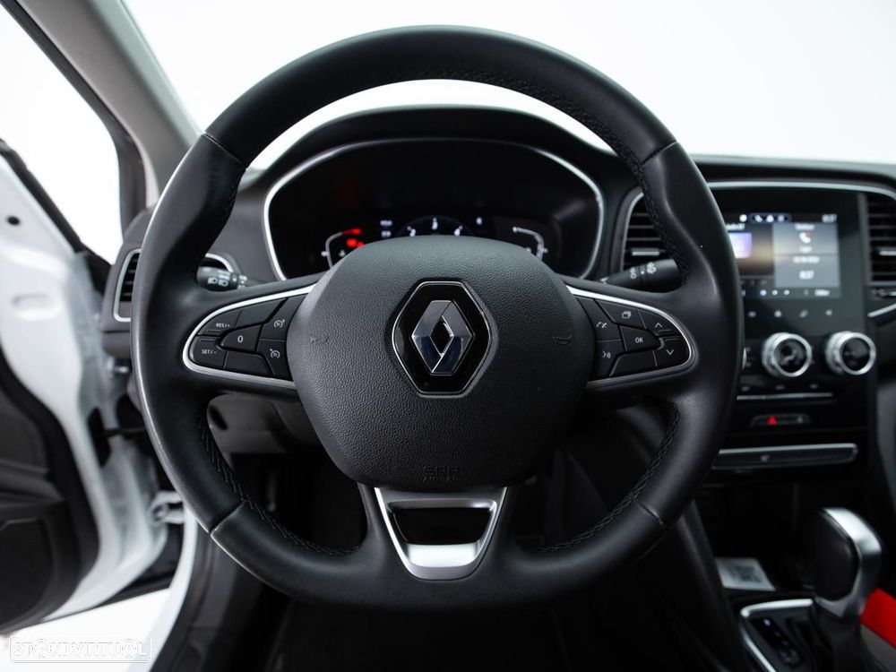 Renault Mégane Sport Tourer 1.5 Blue dCi Equilibre EDC — fotografia 13