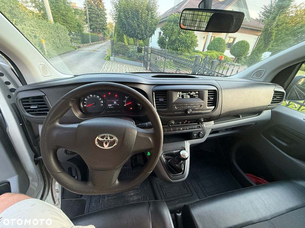 Toyota Proace - 8