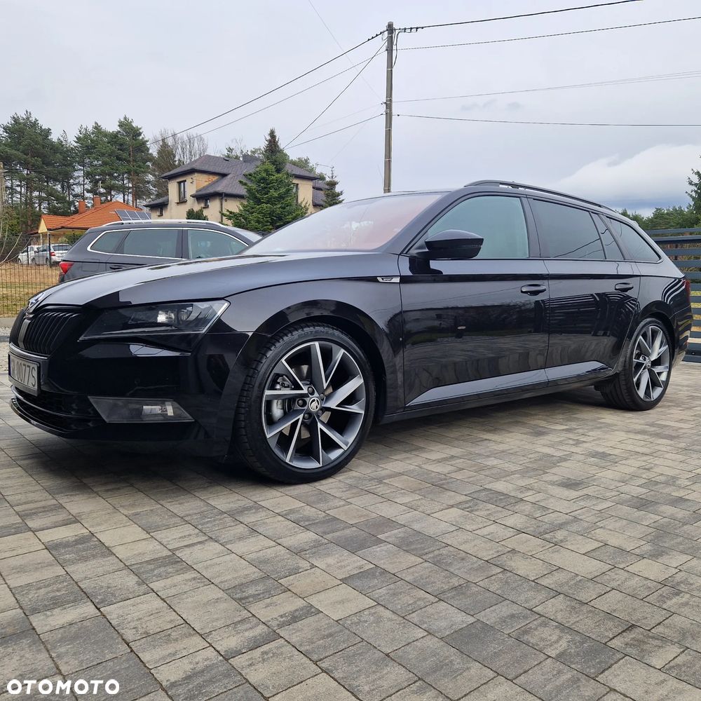 Skoda Superb 2.0 TSI Sportline DSG - 2