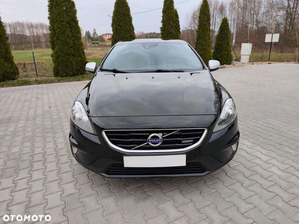 Volvo V40 D2 R Design - 8