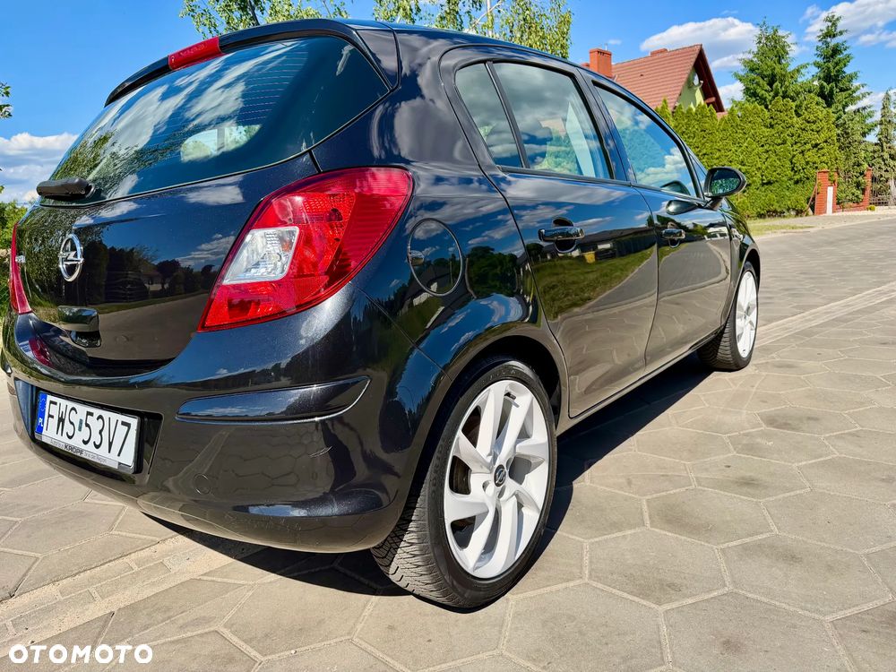 Opel Corsa - 22