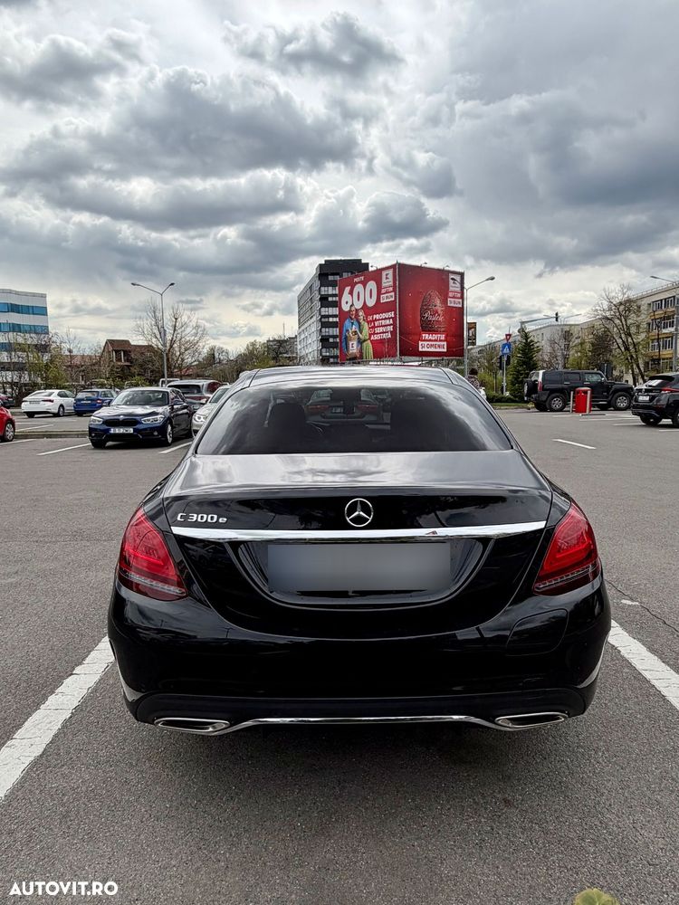 Mercedes-Benz C 300 e 9G-TRONIC AMG Line - 3