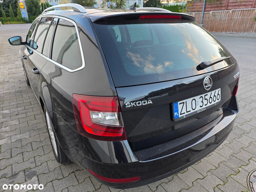 Skoda Octavia 1.6 TDI DSG Premium Edition - 11