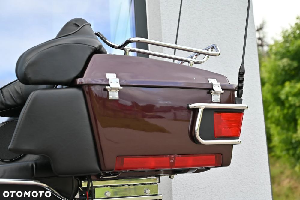 Harley-Davidson FLHTCU Ultra - 32