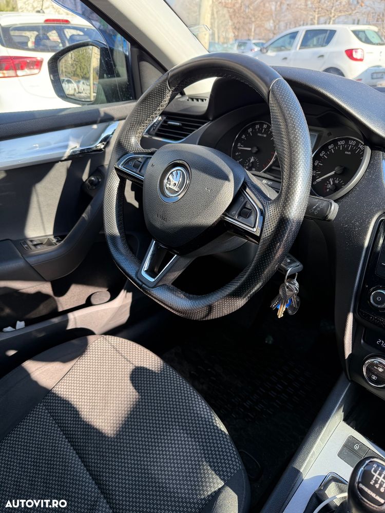 Skoda Octavia 1.6 TDI Greenline - 4