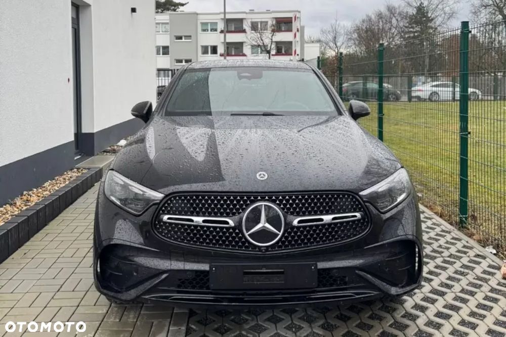 Mercedes-Benz GLC 200 mHEV 4-Matic AMG Line - 2