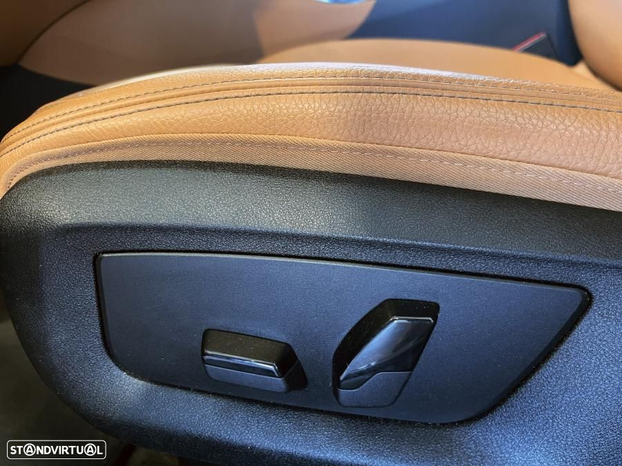 BMW 530 e Line Luxury - 11
