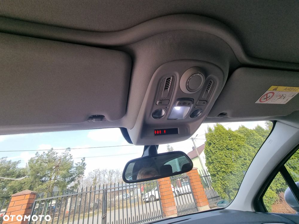 Citroën C4 1.2 e-THP Exclusive - 15