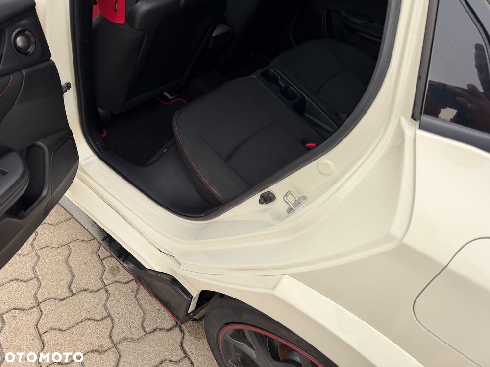 Honda Civic 2.0 T Type-R - 28
