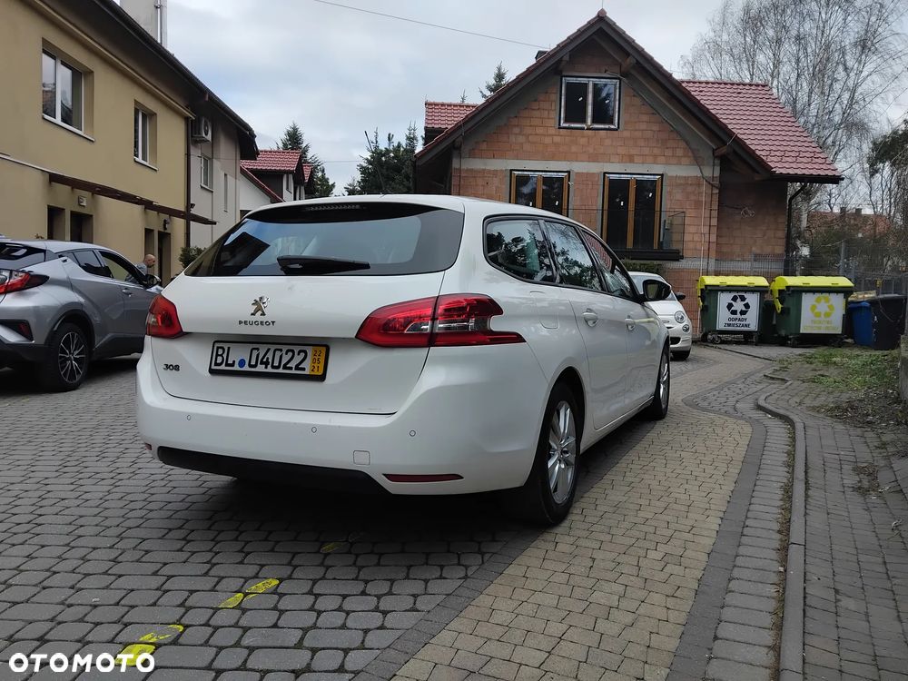 Peugeot 308 1.5 BlueHDi Business Line S&S - 5