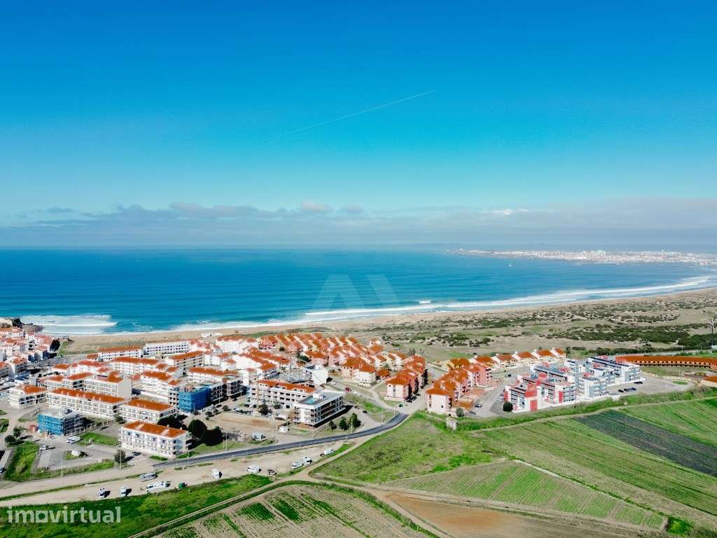Apartamento T3 de Luxo Junto à Praia da Consolação - Grande imagem: 2/30