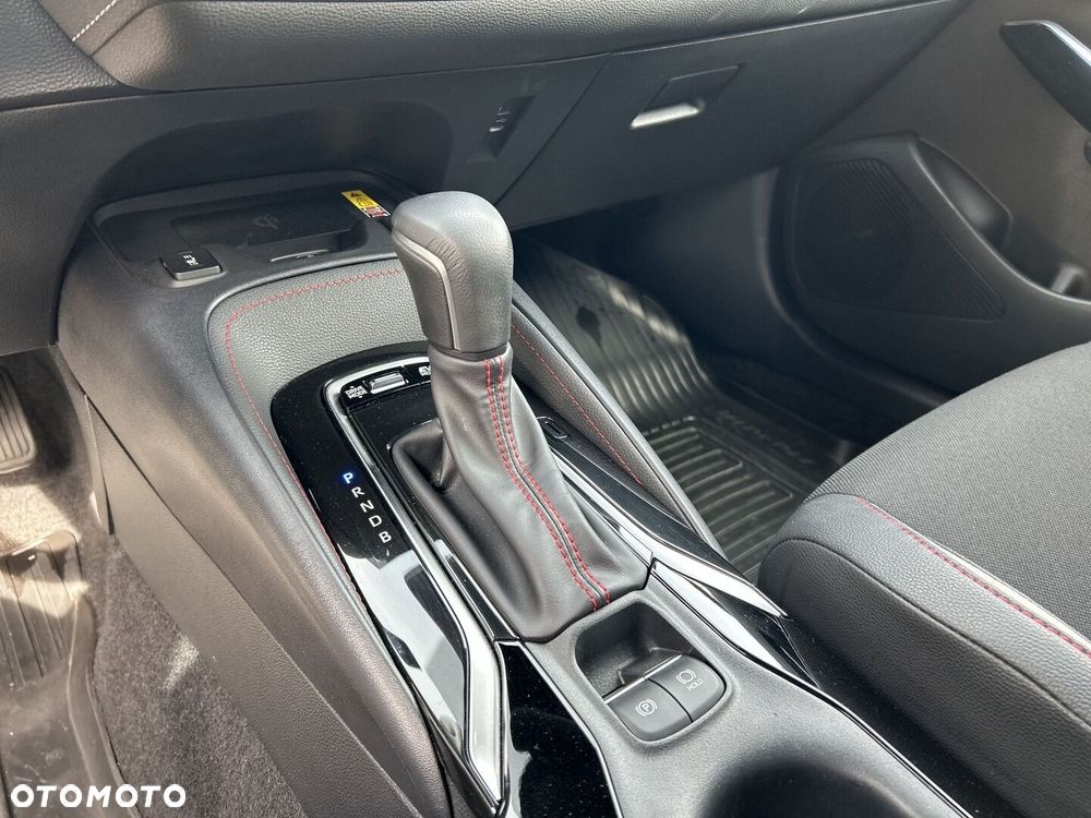 Toyota Corolla 1.8 Hybrid GR Sport Dynamic - 24