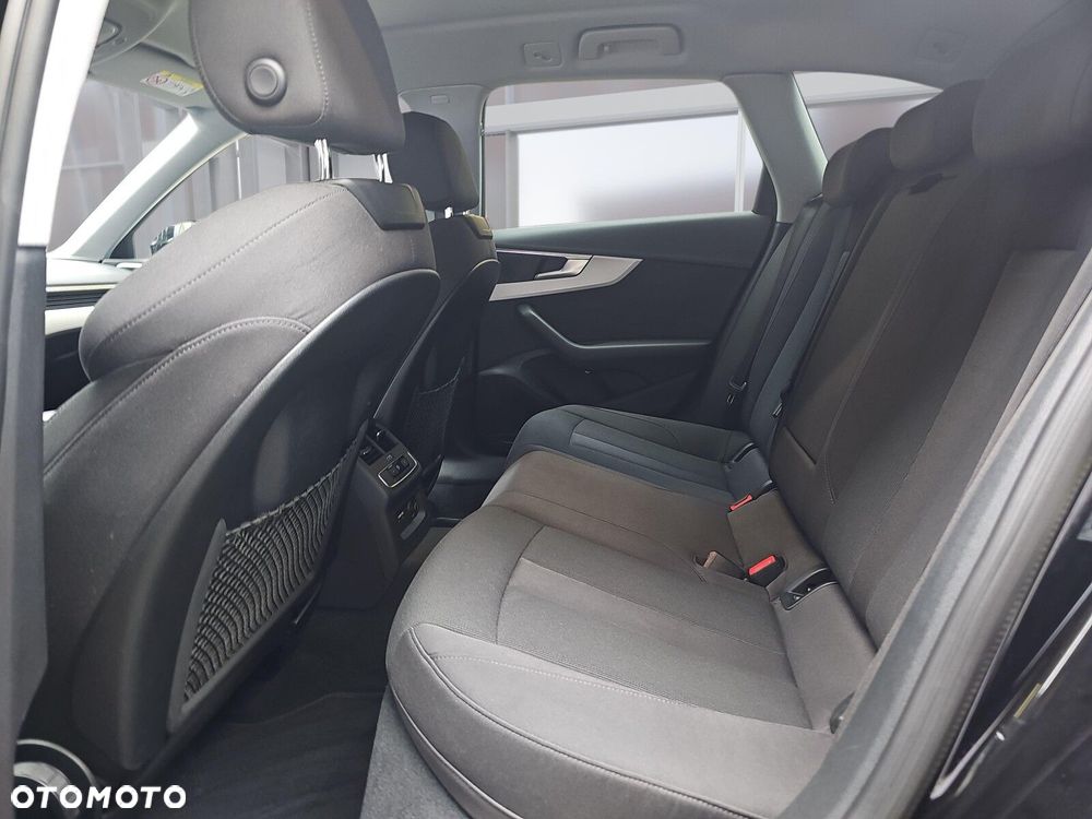 Audi A4 Avant 35 TDI mHEV S tronic - 10