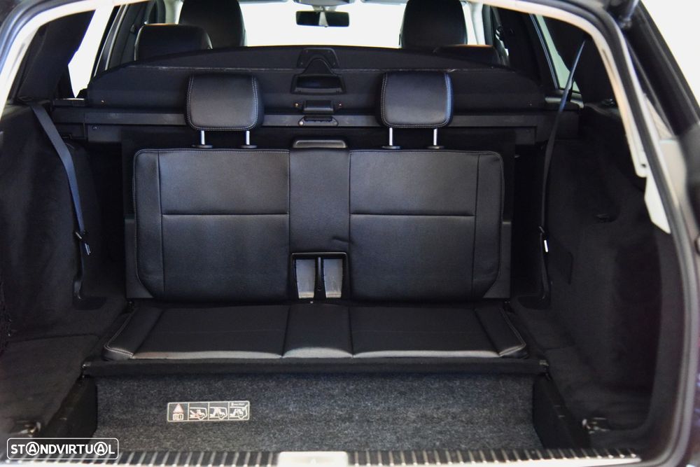 Mercedes-Benz E 200 d Exclusive Line 7L - 28