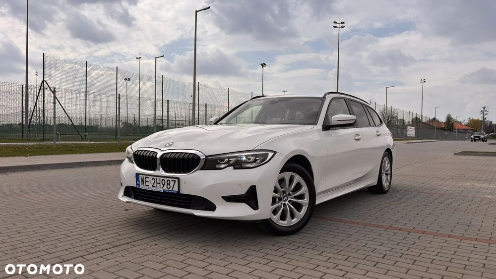 BMW Seria 3 318i Advantage - 1