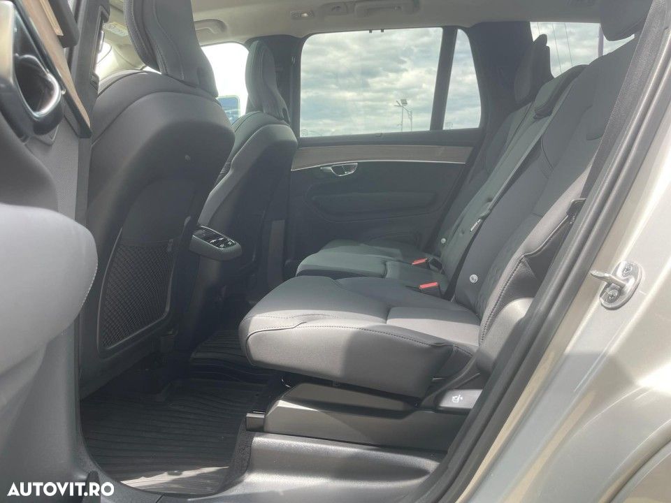 Volvo XC 90 B5 AWD MHEV Ultra Bright - 17