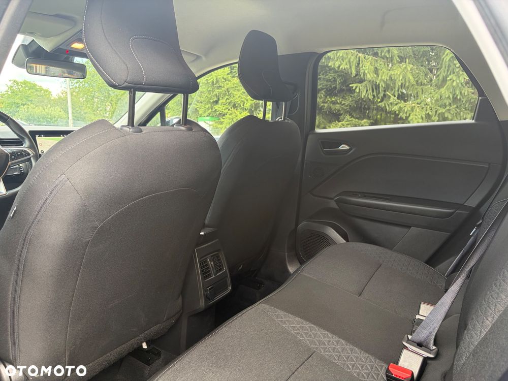 Renault Captur - 25