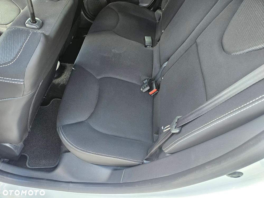 Renault Clio Energy TCe 90 Business - 28