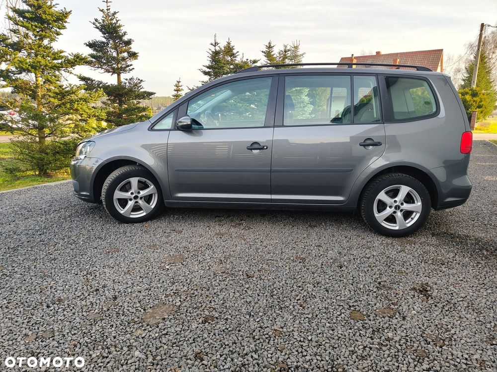 Volkswagen Touran 2.0 TDI DPF STYLE - 12