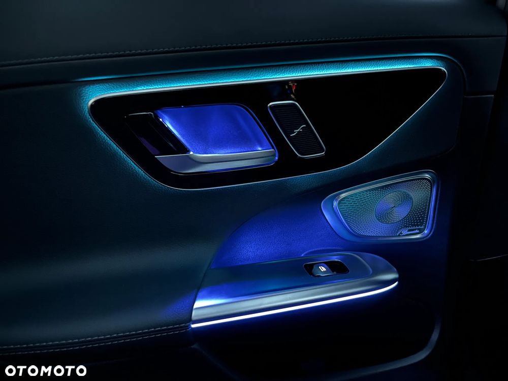 Mercedes-Benz Klasa C - 27