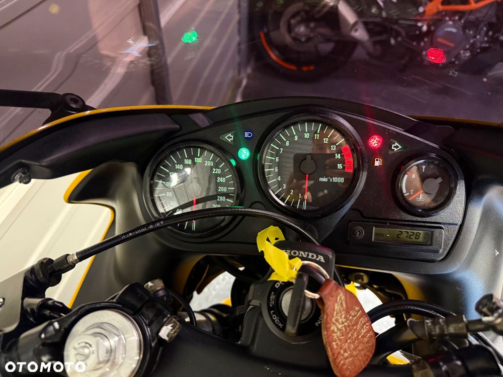 Honda CBR - 10